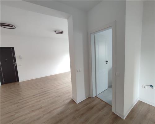 Apartament la cheie 2 camere 2 bai terasa acoperita si curte in Selimbar