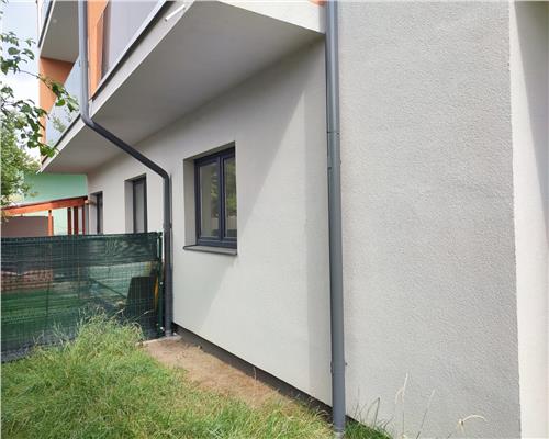 Apartament la cheie 2 camere 2 bai terasa acoperita si curte in Selimbar