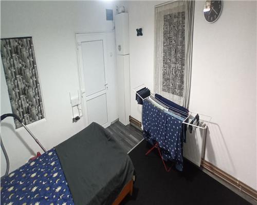 Apartament 2 camere terasa 10 mp  pe Gheorghe Lazar
