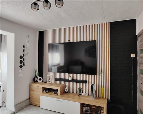 Apartament 3 camere cu balcon etaj 2 Vasile Aron