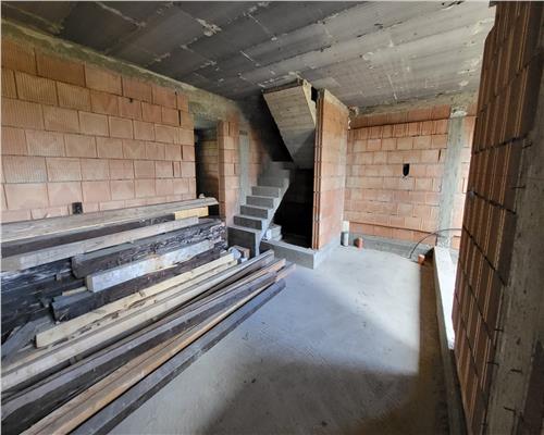 Duplex de vanzare Sura Mica  350 mp teren