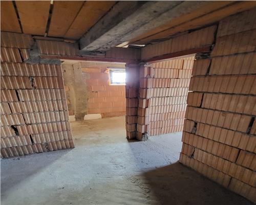 Duplex de vanzare Sura Mica  350 mp teren