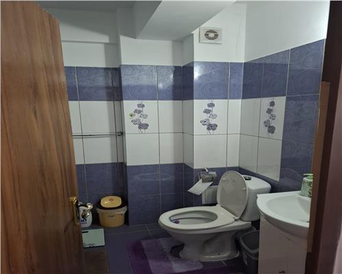 Garsoniera cu balcon boxa si parcare etaj 2 Turnisor