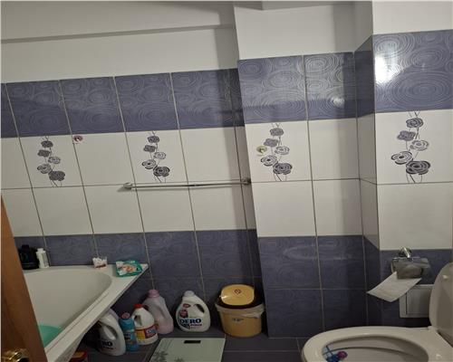 Garsoniera cu balcon boxa si parcare etaj 2 Turnisor