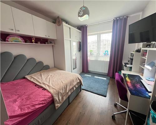 Apartament de lux cu 3 camere 2 bai 2 parcari in Selimbar