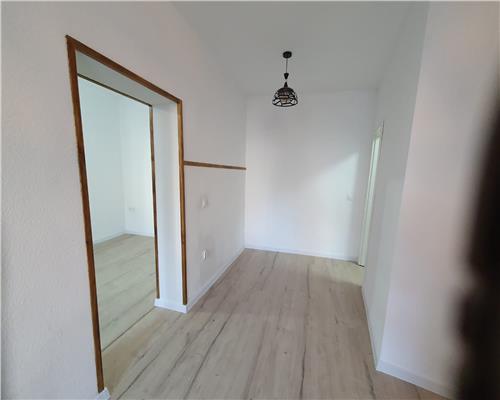 Apartament central 2 minute de Piata Mare