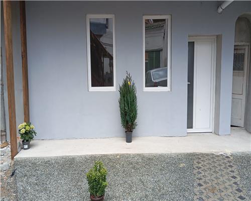Apartament central 2 minute de Piata Mare