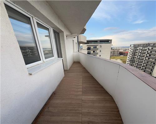 Apartament cu 3 camere si balcon zona Bd Mihai Viteazu