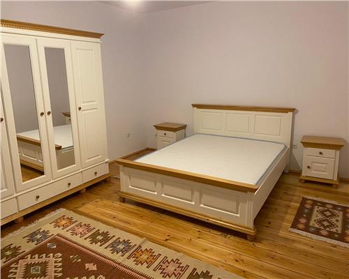 Casa moderna 80 mp 2 camere baie garaj 29mp curte 120 mp Lazaret