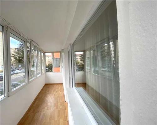 Apartament 2 camere etaj 1 cu balcon zona Mihai Viteazu