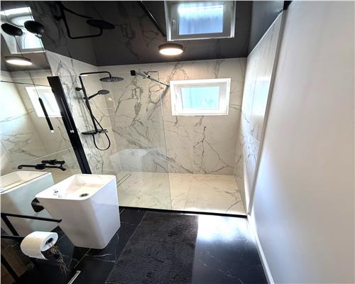 Apartament modern 3 camere parcare terasa Kogalniceanu