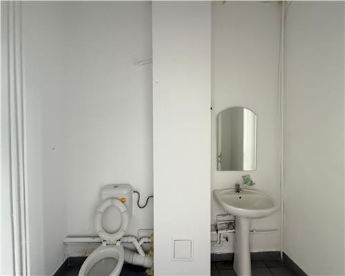 Spatiu comercial 115 mpu cu vitrina pretabil afacere Mihai Viteazu