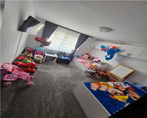 Apartament 3 camere etajul 1 balcon acces la gradina pe Brana