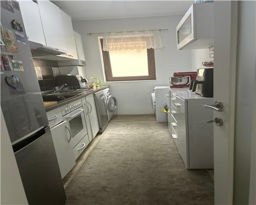 Apartament la vila cu 3 camere si pivnita in zona Bieltz Turnisor