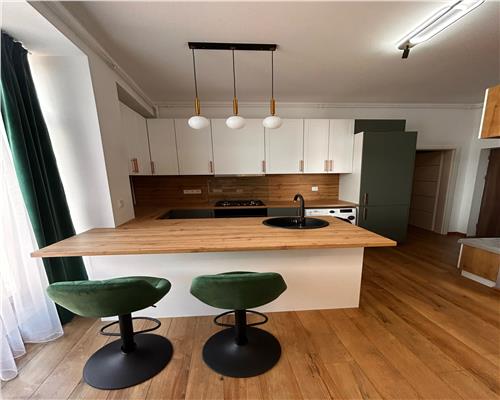 Penthouse nou de lux cu 2 camere terasa 40 mp si parcare in Sibiu