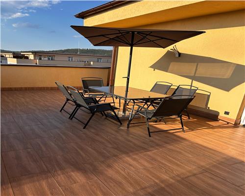 Penthouse nou de lux cu 2 camere terasa 40 mp si parcare in Sibiu