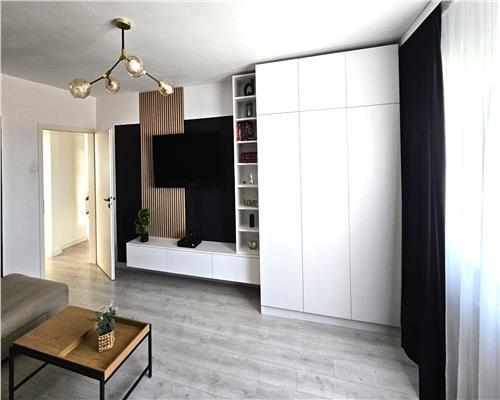 Apartament de lux 2 camere cu balcon in Vasile Aaron