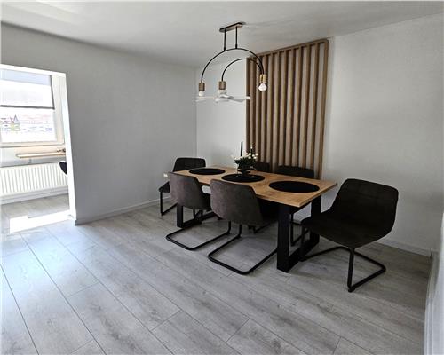 Apartament de lux 2 camere cu balcon in Vasile Aaron