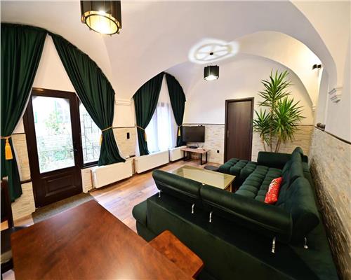 Apartament de lux cu terasa zona Piata Mare