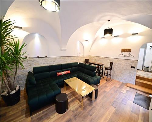 Apartament de lux cu terasa zona Piata Mare