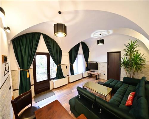 Apartament de lux cu terasa zona Piata Mare