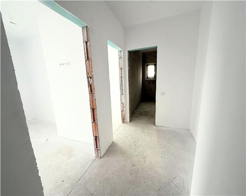 Apartament intabulat cu 3 camere etaj 2 balcon si parcare pe Doamna Stanca