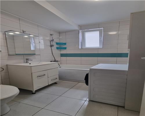 Apartament modern 2 camere balcon si parcare