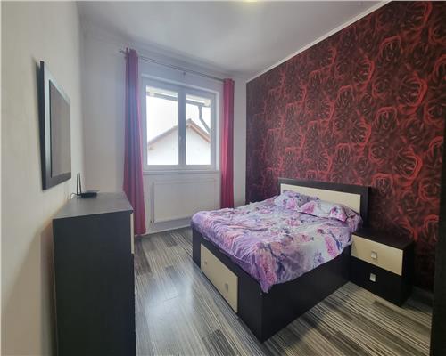 Apartament modern 2 camere balcon si parcare