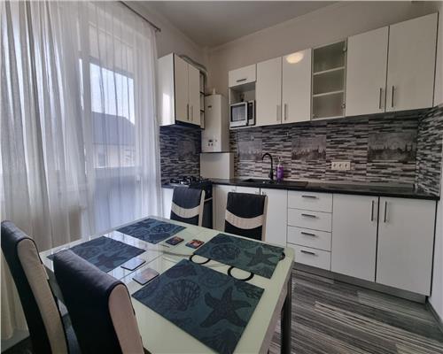 Apartament modern 2 camere balcon si parcare