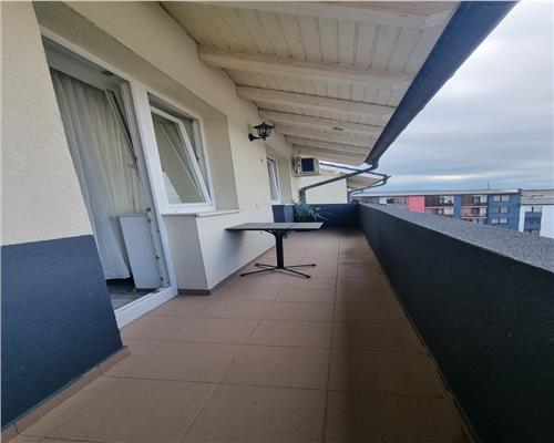 Apartament modern 2 camere balcon si parcare