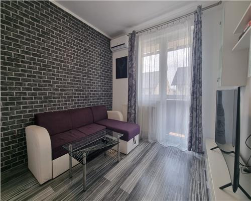 Apartament modern 2 camere balcon si parcare
