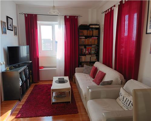 Apartament pe 2 niveluri Vasile Aaron 2 bai 78 mp utili