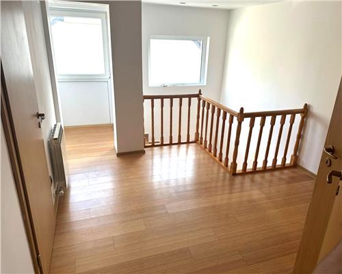 Casa individuala 4 camere 2 bai si garaj de inchiriat in Gusterita