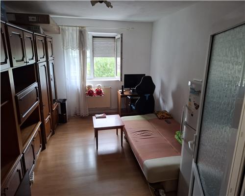 Garsoniera etaj 1 Vasile Aaron 22 mp utili