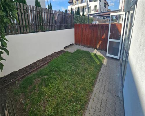 Apartament 3 camere gradina 40 mp si parcare Calea Cisnadiei
