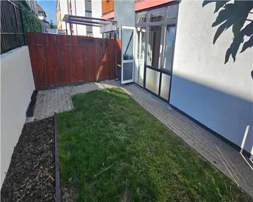 Apartament 3 camere gradina 40 mp si parcare Calea Cisnadiei