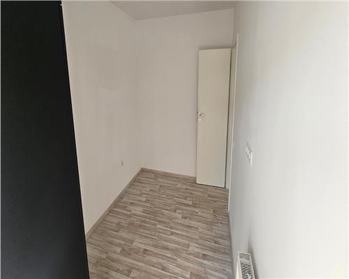 Apartament 3 camere gradina 40 mp si parcare Calea Cisnadiei