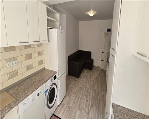 Apartament 3 camere gradina 40 mp si parcare Calea Cisnadiei