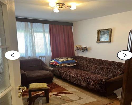 Apartament cu 2 camere si balcon inchis zona Strand