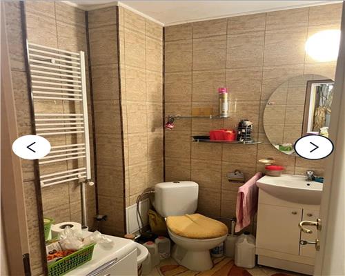 Apartament cu 2 camere si balcon inchis zona Strand