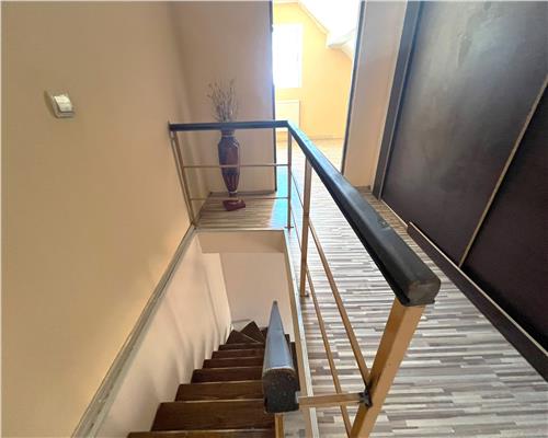 Apartament cu 3 dormitoare 89 mp utili intabulati si balcon in Vasile Aaron