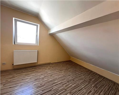 Apartament cu 3 dormitoare 89 mp utili intabulati si balcon in Vasile Aaron