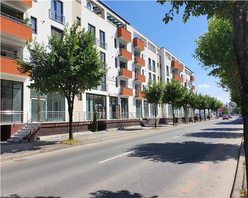 Spatiu comercial 75mp cu vitrina stradala zona Balanta