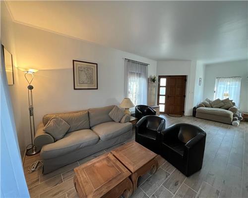 Casa moderna individuala 4 camere 2 bai si 433 mp teren  Pictor Brana
