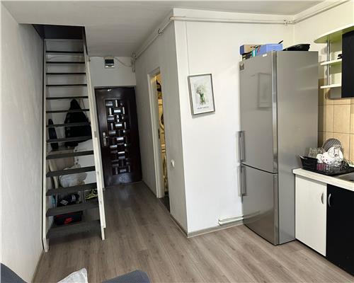 Apartament cu 2 camere mobilat si utilat in zona Terezian