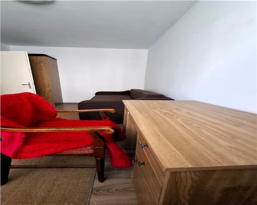 Apartament cu 2 camere 45mp in zona Terezian
