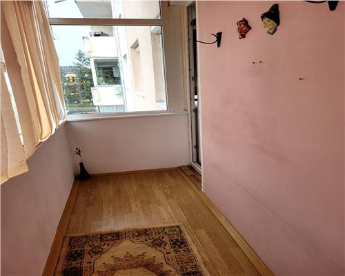 Apartament 2 camere zona Mihai Viteazul