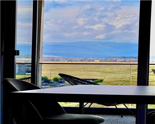 Apartament decomandat cu balcon parcare zona Avangarden