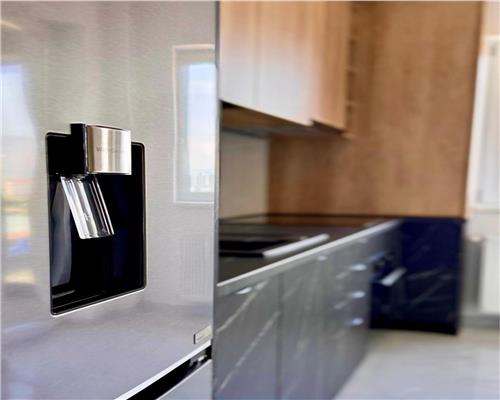 Apartament decomandat cu balcon parcare zona Avangarden