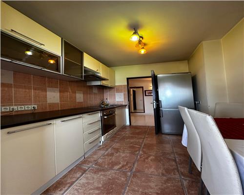 Apartament decomandat modern cu 2 camere in Vasile Aron